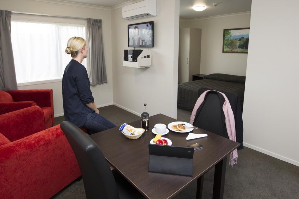 Brooklyn Motor Lodge Hamilton Room photo